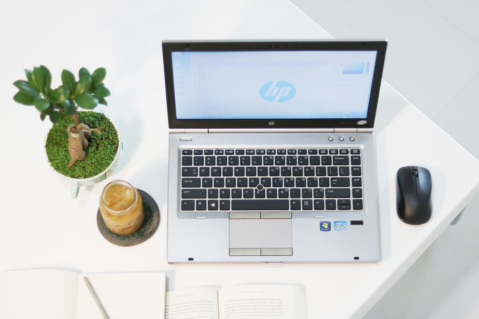 Second-Hand vs Refurbished Laptops: What Buyers in Johannesburg Should Know